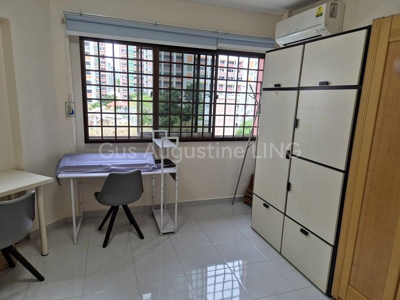 Common Room (HDB) for Rent in  278 Bishan Street 24 - Image 4