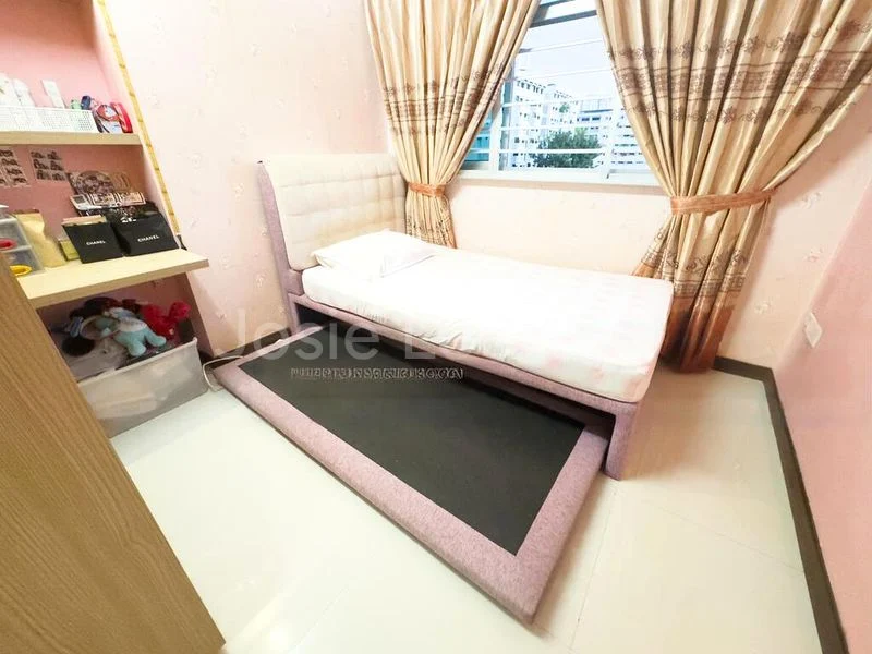 Room (HDB) for Rent in  454 Fajar Road - Image 10