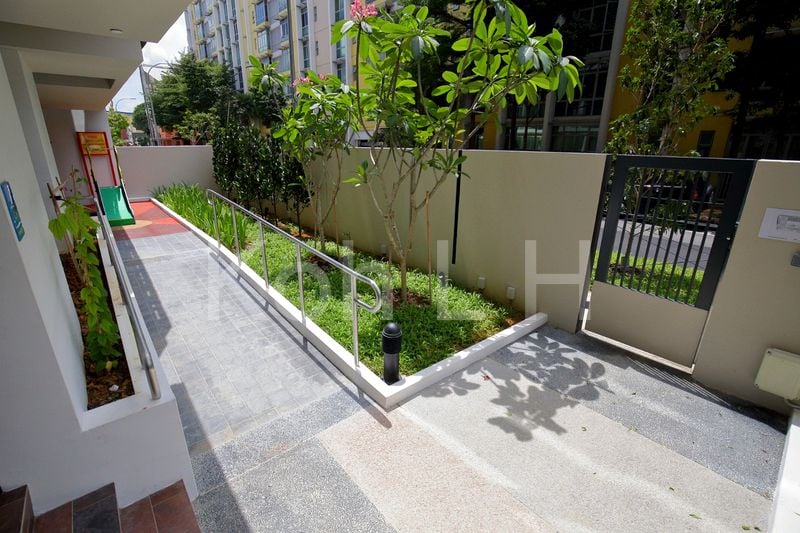 Common Room (Condo) for Rent in  The Centren - Image 8