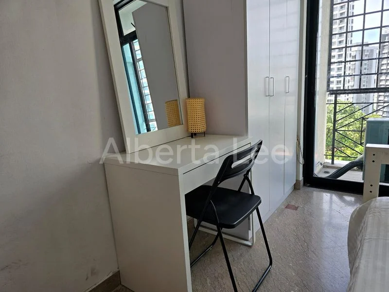Common Room (Condo) for Rent in  Spring Grove - Image 2