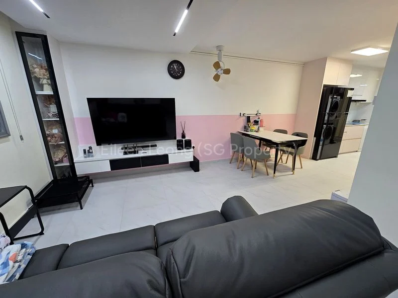 Common Room (HDB) for Rent in  603 Hougang Avenue 4 - Image 3