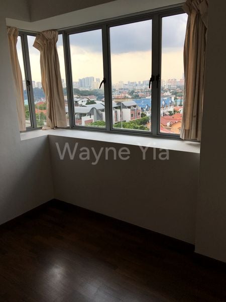 Common Room (Condo) for Rent in  The Sunshine - Image 4