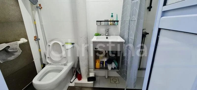 Room (HDB) for Rent in  873 Tampines Street 84 - Image 3