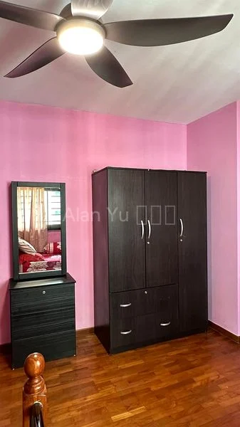 Common Room (HDB) for Rent in  678A Jurong West Street 64 - Image 3