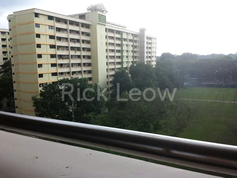 Common Room (HDB) for Rent in  560 Pasir Ris Street 51 - Image 2