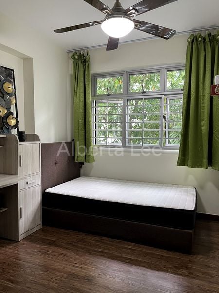 Common Room (HDB) for Rent in  429B Yishun Avenue 11 - Image 1