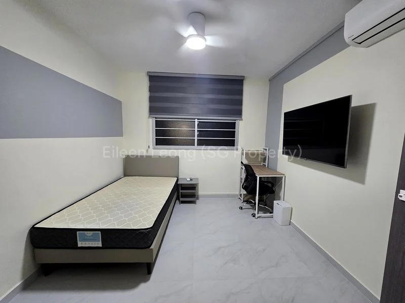 Common Room (HDB) for Rent in  603 Hougang Avenue 4 - Image 5