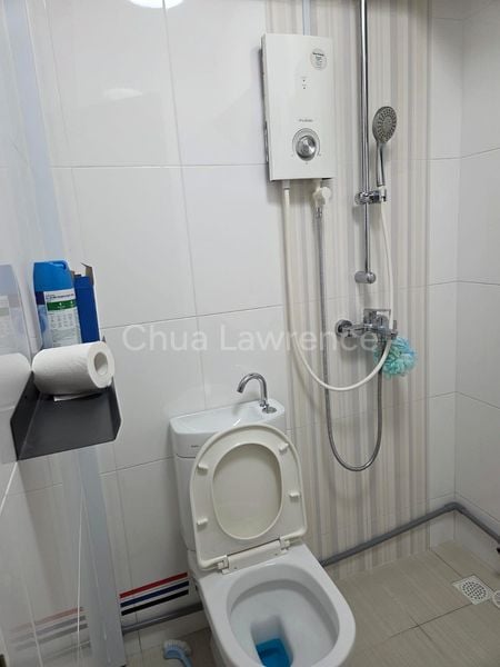 Master Room (HDB) for Rent in  36 Margaret Drive - Image 3
