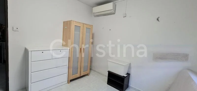 Room (HDB) for Rent in  873 Tampines Street 84 - Image 5