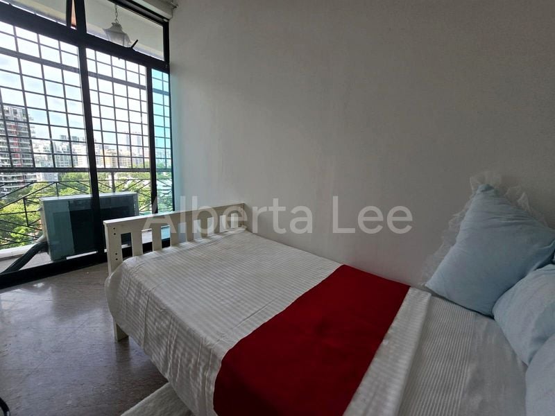 Common Room (Condo) for Rent in  Spring Grove - Image 1