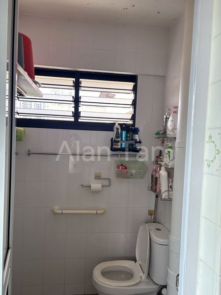 Common Room (HDB) for Rent in  428 Ang Mo Kio Avenue 3 - Image 3