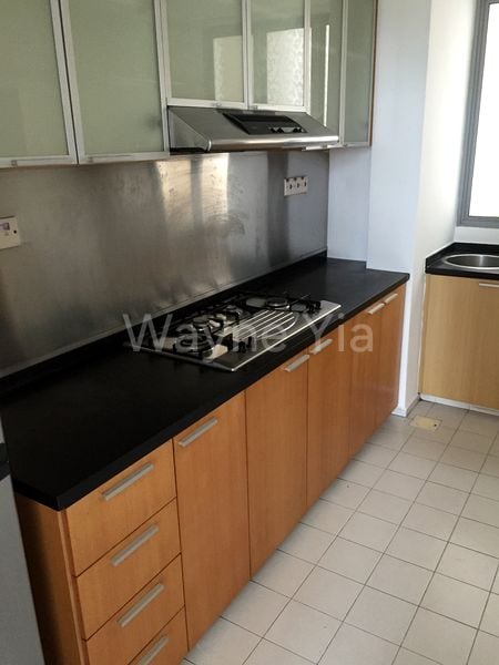 Common Room (Condo) for Rent in  The Sunshine - Image 5