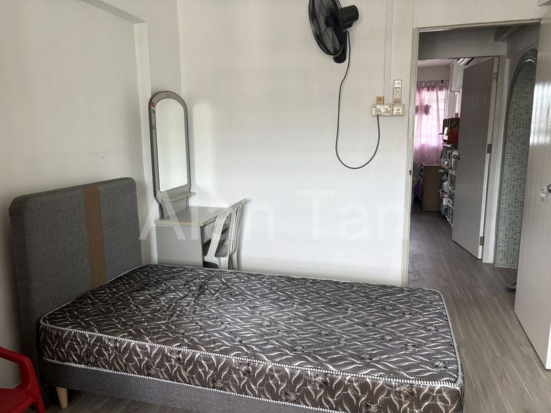 Common Room (HDB) for Rent in  428 Ang Mo Kio Avenue 3 - Image 1