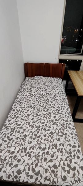Common Room (Condo) for Rent in  Burlington Square - Image 6