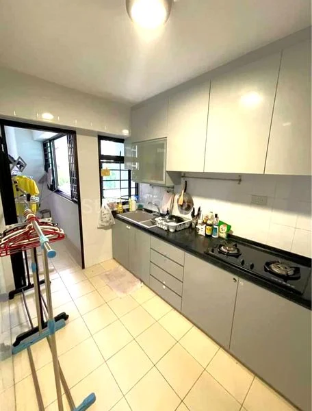 Common Room (HDB) for Rent in  28C Dover Crescent - Image 4