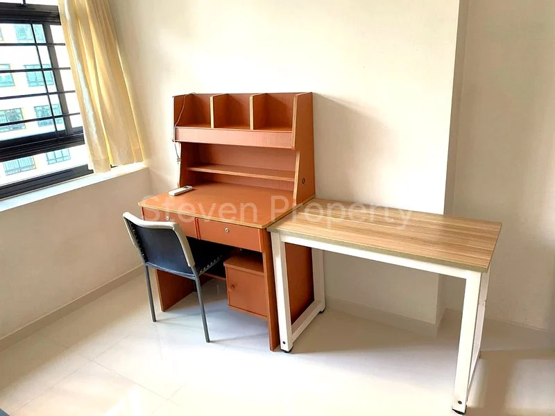 Common Room (HDB) for Rent in  28C Dover Crescent - Image 5
