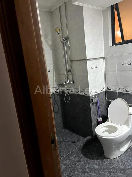 Common Room (Condo) for Rent in  Spring Grove - Image 4