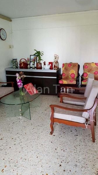 Room (HDB) for Rent in  102 Jalan Rajah - Image 2