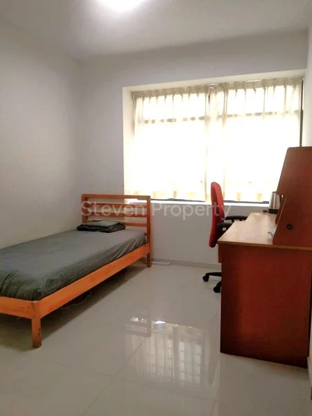 Common Room (HDB) for Rent in  28C Dover Crescent - Image 3