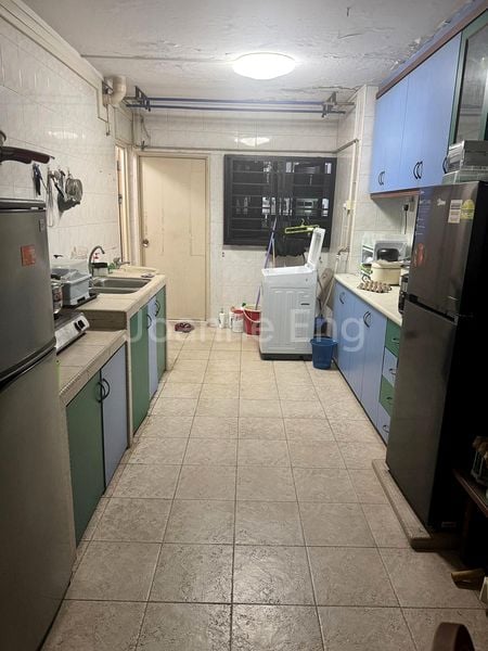 Master Room (HDB) for Rent in  205 Ang Mo Kio Avenue 1 - Image 5