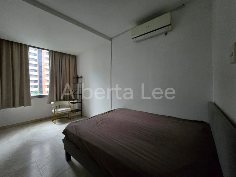 Common Room (Condo) for Rent in  Elizabeth Tower - Image 1