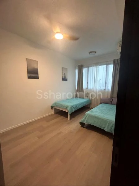 Master Room (Condo) for Rent in  Clavon - Image 4