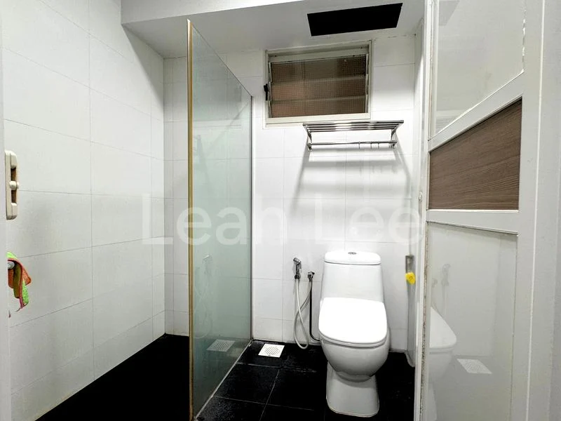 Master Room (HDB) for Rent in  296 Punggol Central - Image 4