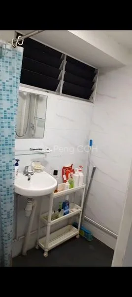 Common Room (HDB) for Rent in  232 Tampines Street 21 - Image 6