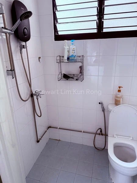 Common Room (HDB) for Rent in  336 Woodlands Avenue 1 - Image 5