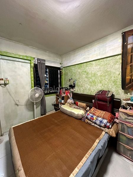Master Room (HDB) for Rent in  218 Ang Mo Kio Avenue 1 - Image 1