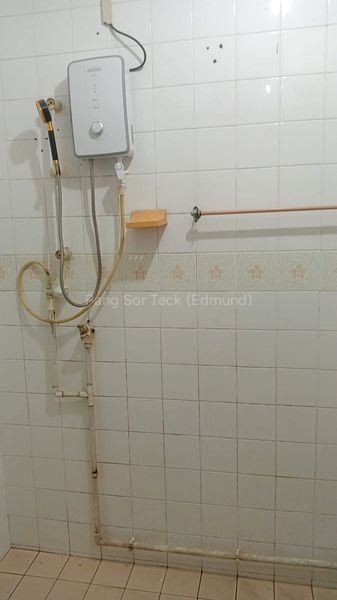 Common Room (HDB) for Rent in  357 Woodlands Avenue 5 - Image 3