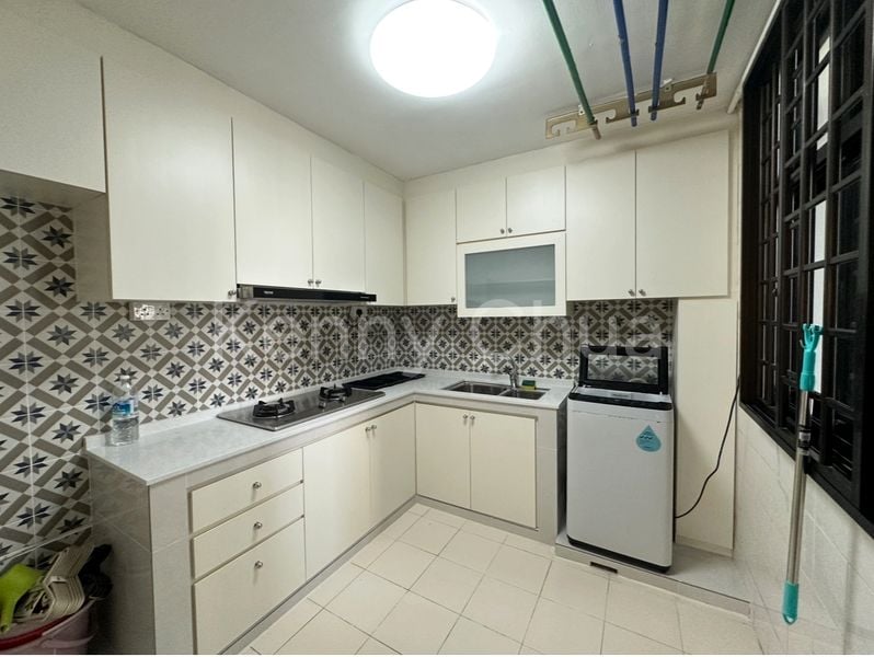 Common Room (HDB) for Rent in  340B Sembawang Close - Image 7