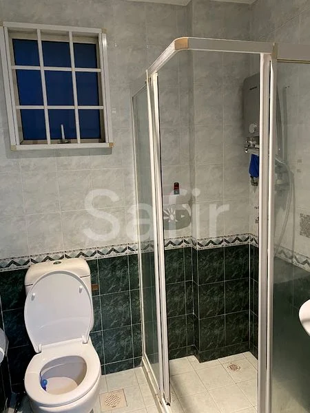Master Room (Condo) for Rent in  Eng Kong Green - Image 7