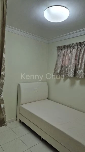 Common Room (HDB) for Rent in  340B Sembawang Close - Image 4