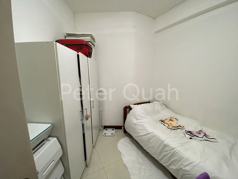 Master Room (Condo) for Rent in  Bayshore Park - Image 1