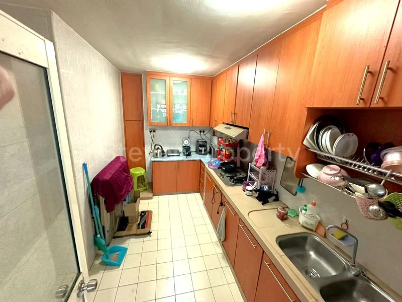 Common Room (HDB) for Rent in  119C Rivervale Drive - Image 4