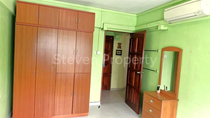 Common Room (HDB) for Rent in  552 Jurong West Street 42 - Image 2
