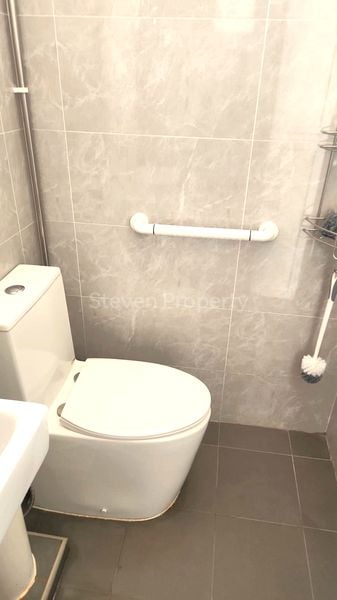 Common Room (HDB) for Rent in  727 Jurong West Avenue 5 - Image 4