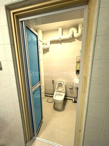 Common Room (HDB) for Rent in  117C Rivervale Drive - Image 9