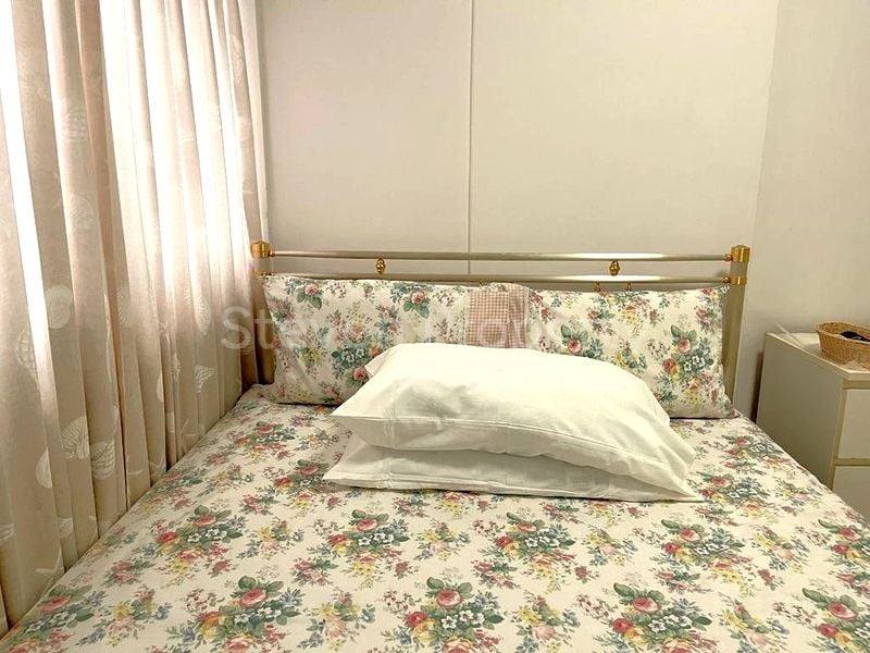 Common Room (HDB) for Rent in  521 Jurong West Street 52 - Image 1
