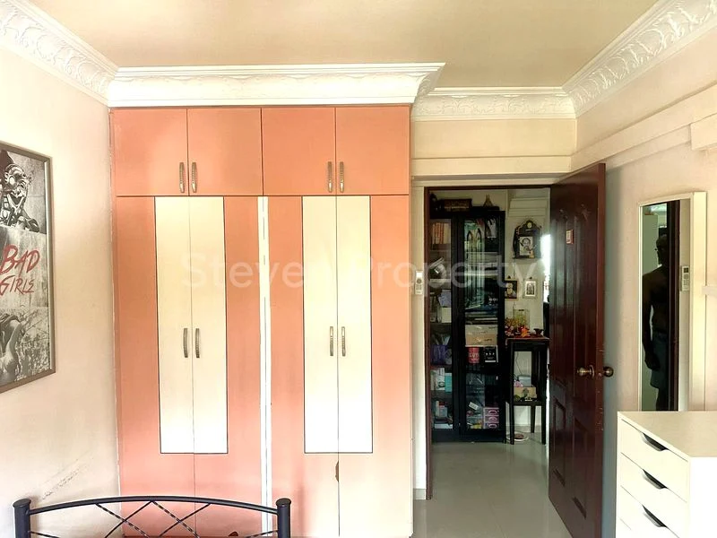Common Room (HDB) for Rent in  664C Jurong West Street 64 - Image 4