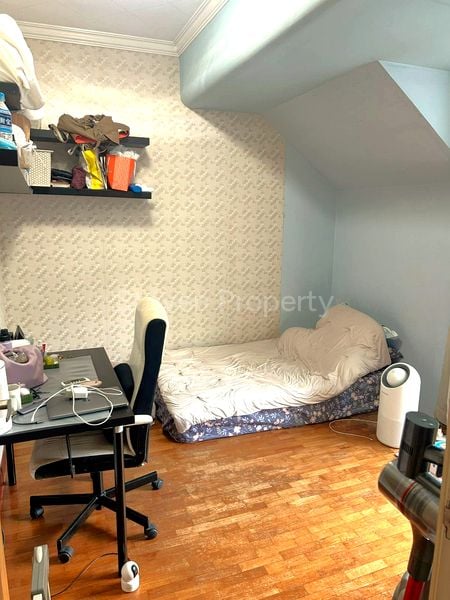 Common Room (Landed) for Rent in  Summer Gardens - Image 1