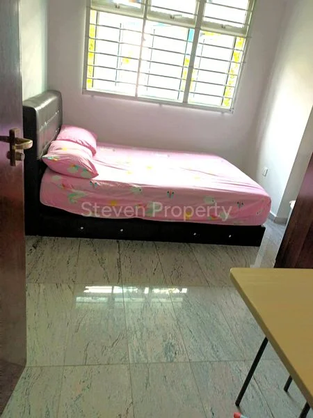 Common Room (HDB) for Rent in  317B Yishun Avenue 9 - Image 1