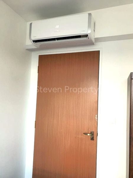 Common Room (HDB) for Rent in  377B Hougang Street 32 - Image 2