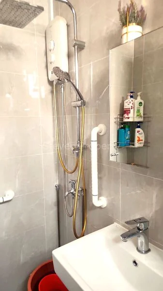 Common Room (HDB) for Rent in  727 Jurong West Avenue 5 - Image 3