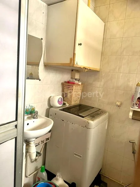 Common Room (HDB) for Rent in  664C Jurong West Street 64 - Image 5