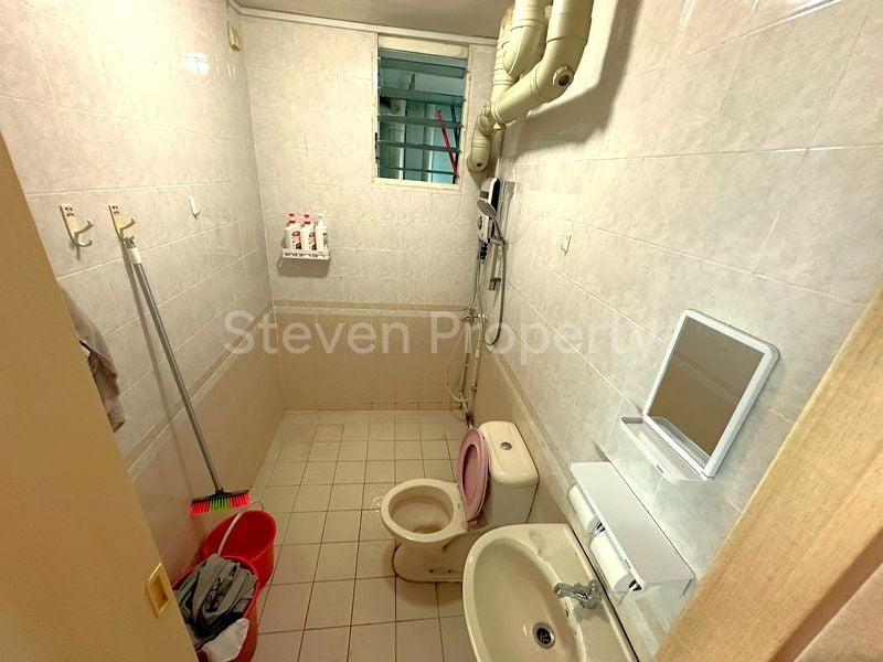 Common Room (HDB) for Rent in  119C Rivervale Drive - Image 6