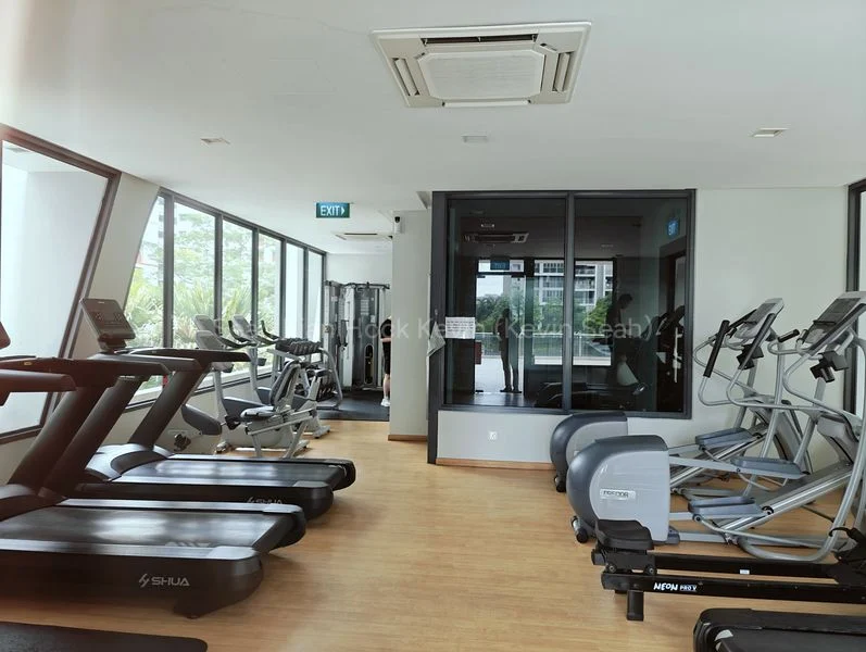 5 Bed Executive Condo for Sale in  Skypark Residences - Image 27
