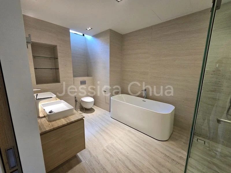 4+1 Bed Apartment (Condo) for Rent in  Elizabeth Tower - Image 6