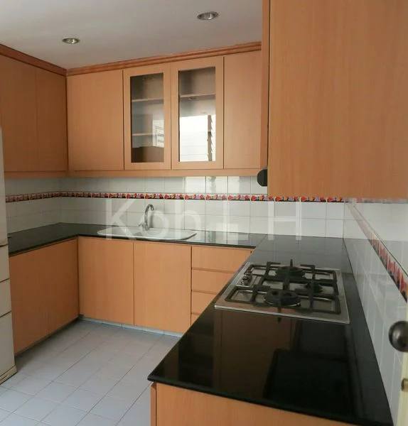 5 Bed Condo for Rent in  Euro-Asia Park - Image 5